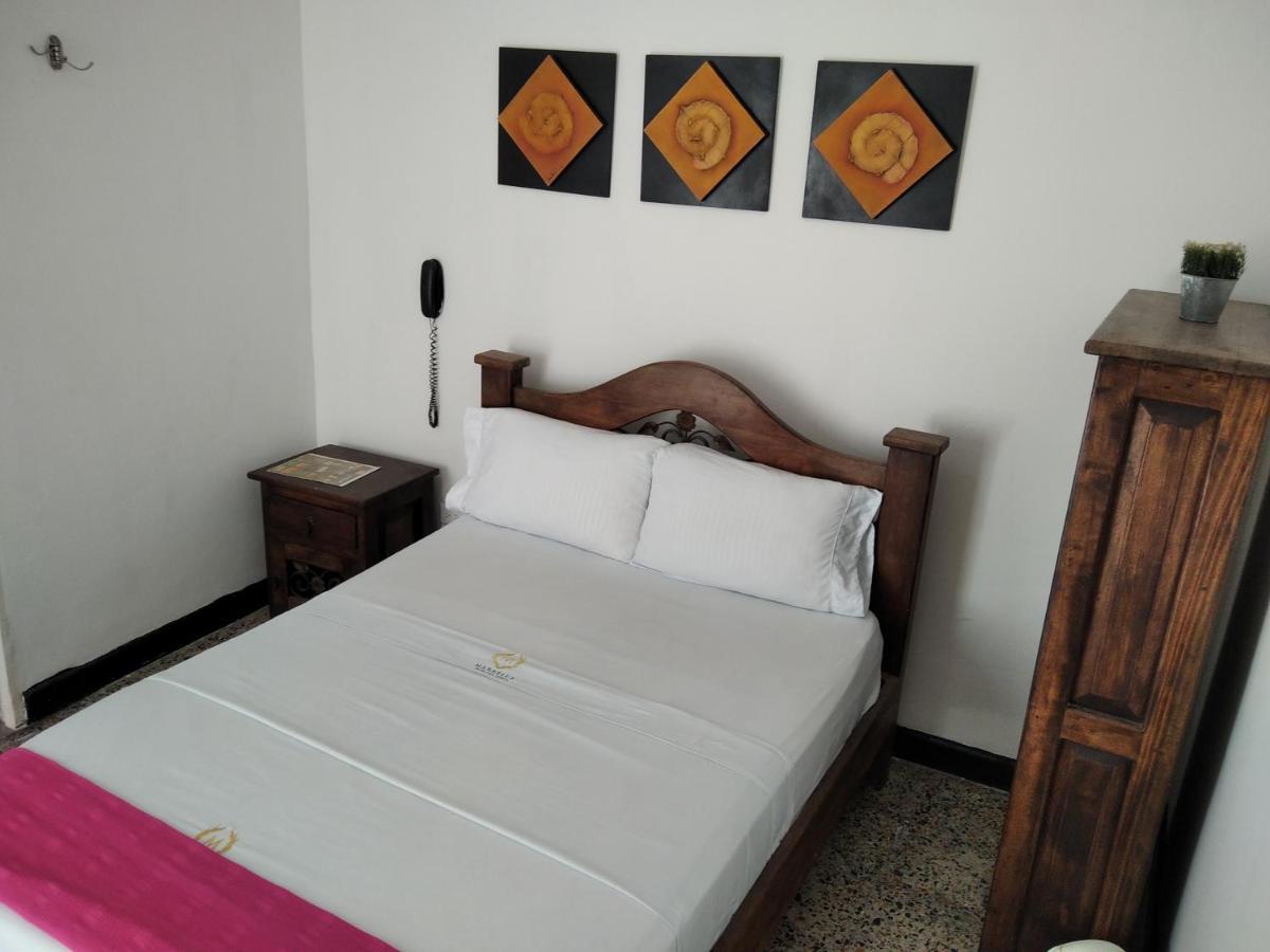 Hotel Maceo Melgar Exterior photo